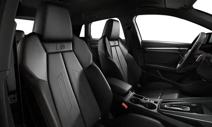 Gebraucht Audi A3 S-Line 204 PS (150 kW) 2025 Gletscherweiss Limousine