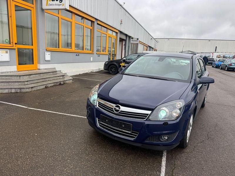 Gebraucht Opel Astra Innovation 90 PS (66 kW) 2008 Blau Limousine