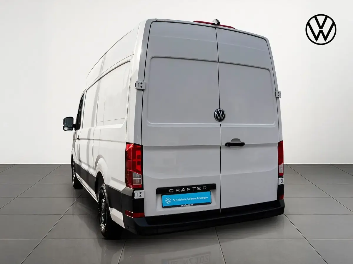 Gebraucht VW Crafter 140 PS (102 kW) 2025 Candyweiß Van
