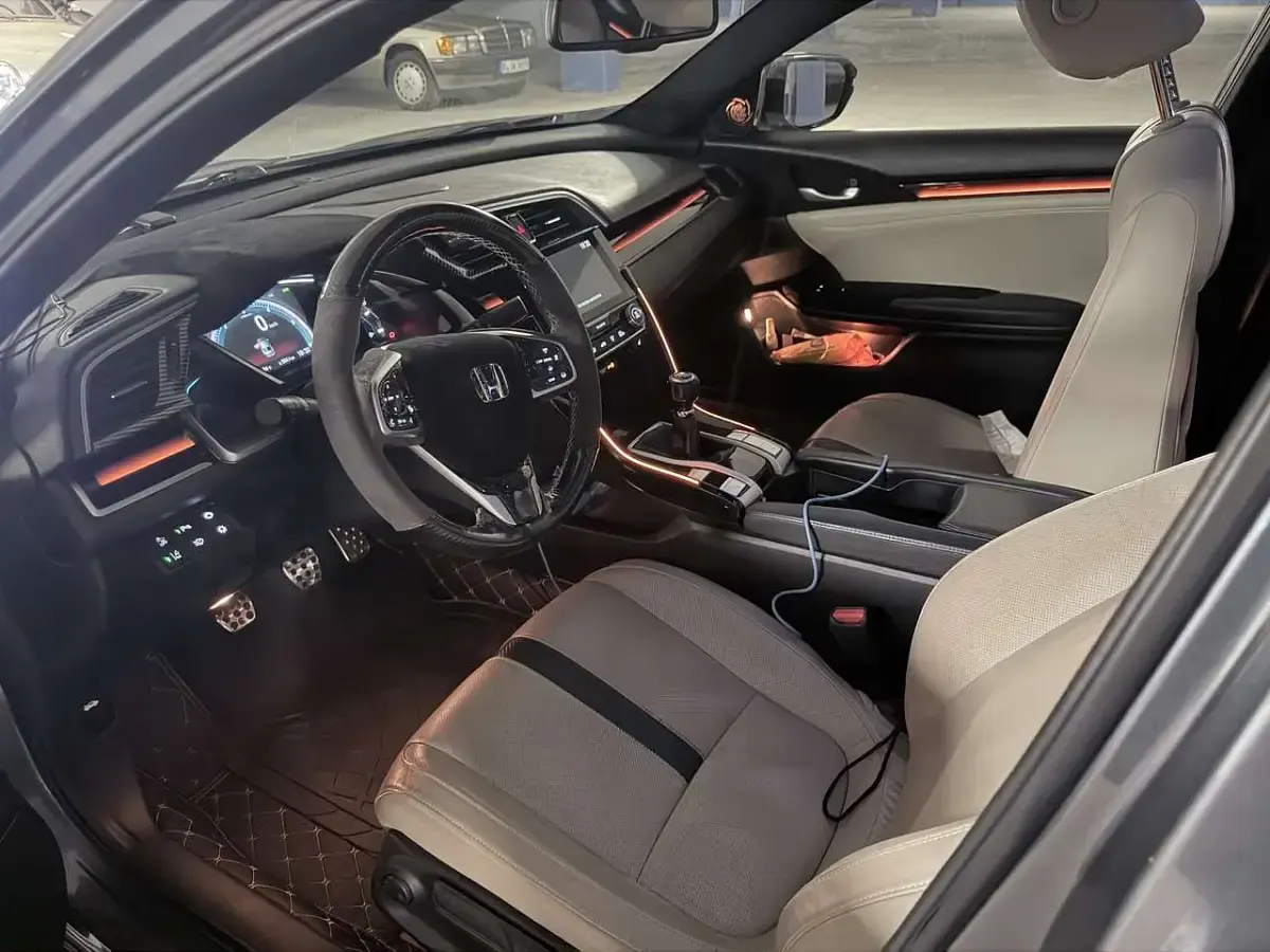 Gebraucht Honda Civic Executive 120 PS (88 kW) 2019 Limousine