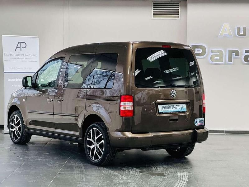 Gebraucht VW Caddy Edition 170 PS (125 kW) 2014 Toffeebraun metallic Van / Kleinbus
