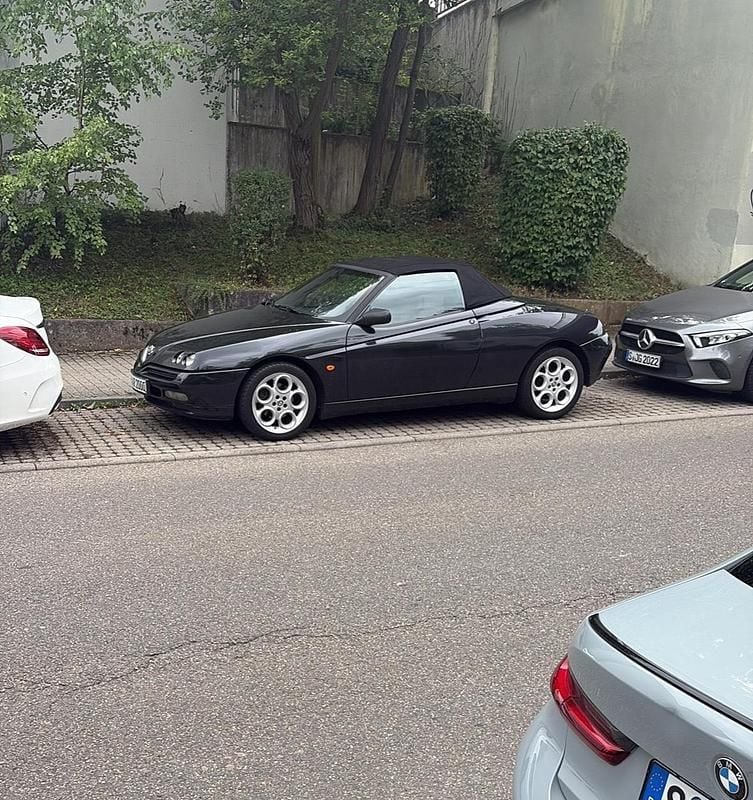 Schwarz Gebraucht 2000 Alfa Romeo Spider Cabrio | 6.000 € (Fairer Preis) - Bild 1/4