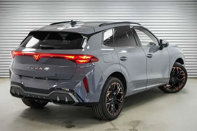 Neu Cupra Terramar VZ 265 PS (194 kW) 2025 Graphene grau SUV