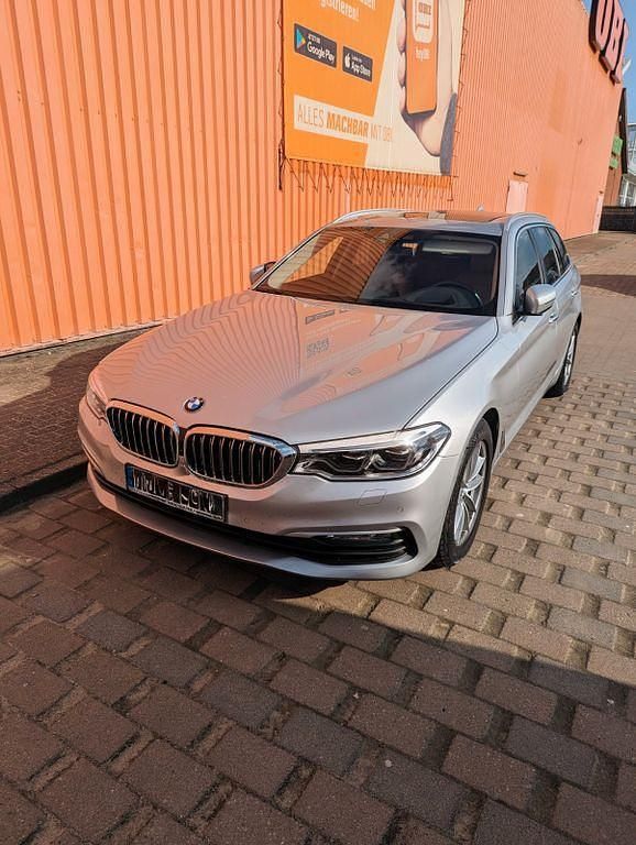Silber Gebraucht 2017 BMW 530 Kombi | 21.999 € (Guter Preis) - Bild 1/4