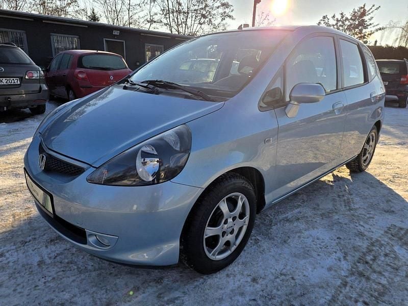 Gebraucht Honda Jazz 77 PS (56 kW) 2008 Grau Kleinwagen