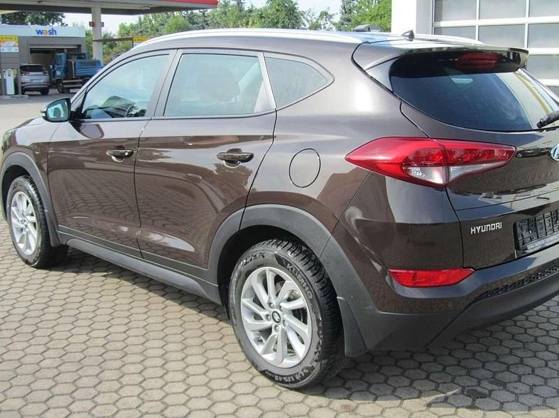 Gebraucht Hyundai Tucson 132 PS (97 kW) 2017 Braun SUV