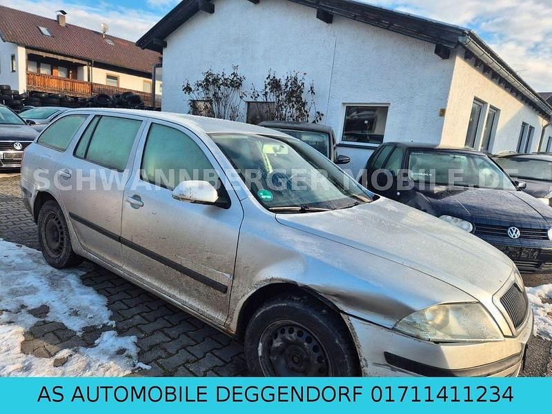 Gebraucht Skoda Octavia Ambiente 140 PS (102 kW) 2006 Grau Kombi