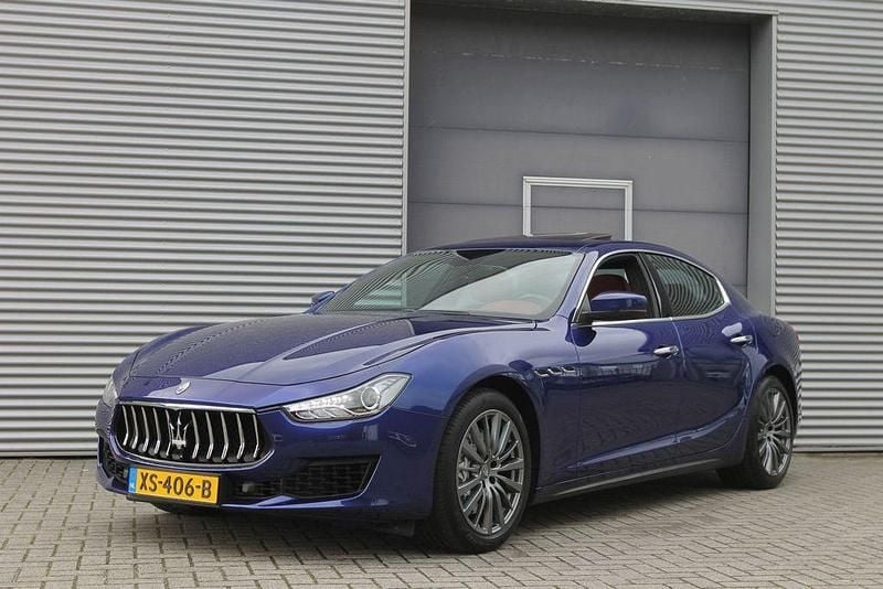 Blau Gebraucht 2019 Maserati Ghibli GranLusso Limousine | 34.999 € (Guter Preis) - Bild 1/4