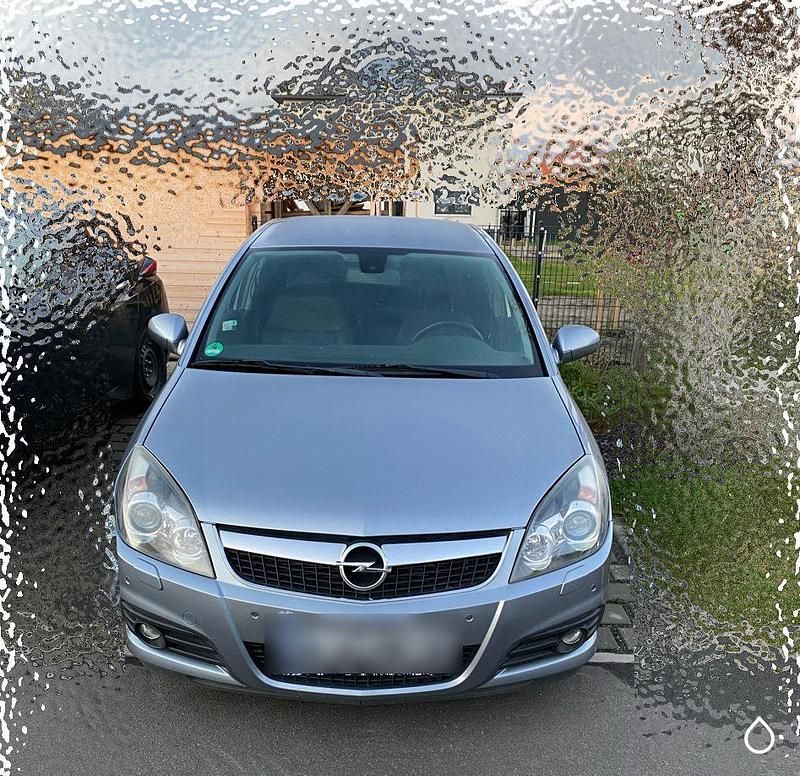 Grau Gebraucht 2009 Opel Vectra Limousine | 5.500 € (Teuer) - Bild 1/2