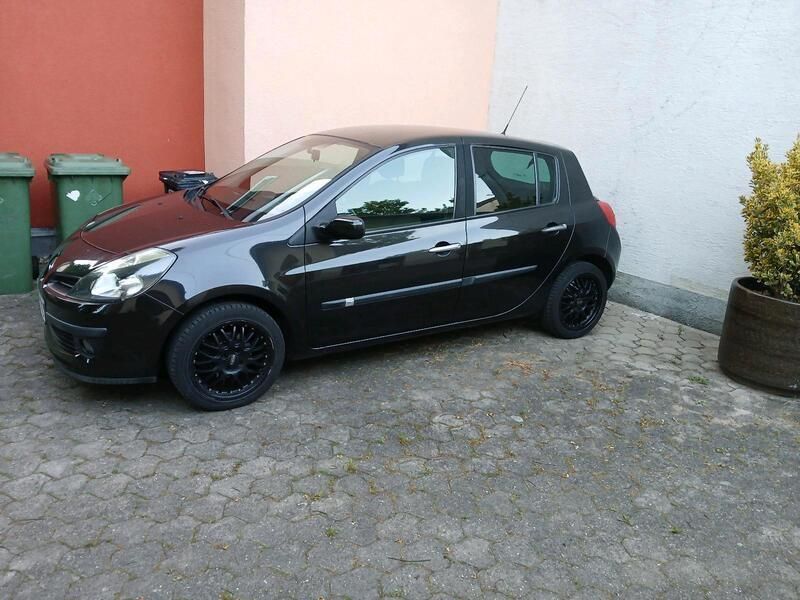 Schwarz Gebraucht 2009 Renault Clio III Kleinwagen | 3.300 € (Fairer Preis) - Bild 1/4