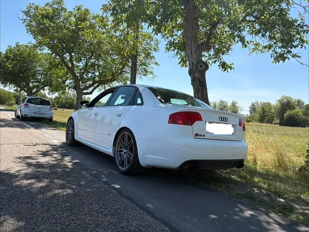 Gebraucht Audi RS4 Sport 420 PS (308 kW) 2007 Weiß Limousine