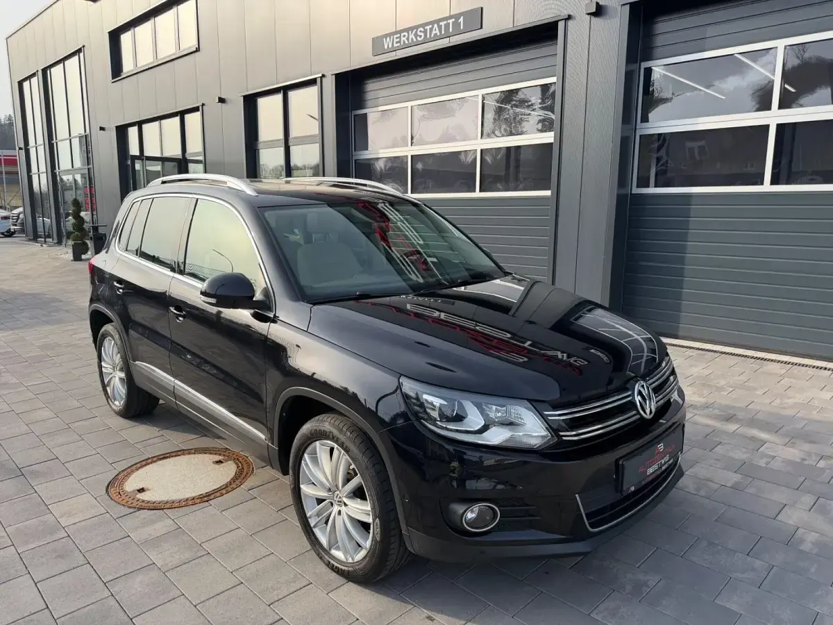Gebraucht VW Tiguan Sportline 140 PS (102 kW) 2014 Schwarz SUV