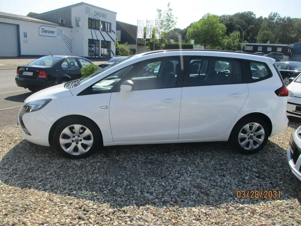 Gebraucht Opel Zafira Tourer Style 140 PS (102 kW) 2015 Weiß Van / Kleinbus
