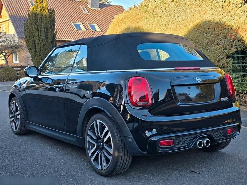 Gebraucht Mini Cooper S Cabriolet 178 PS (130 kW) 2021 Schwarz Cabrio