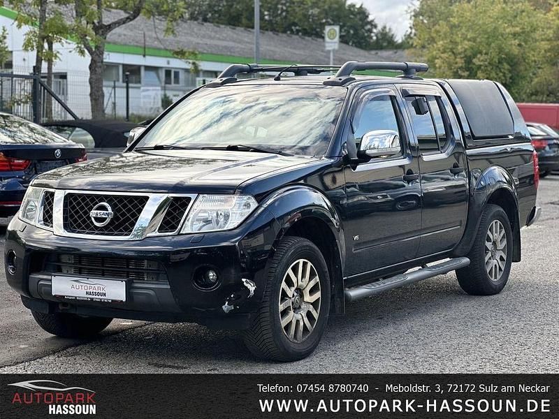 Schwarz Gebraucht 2012 Nissan Navara Abholung | 8.499 € - Bild 1/4