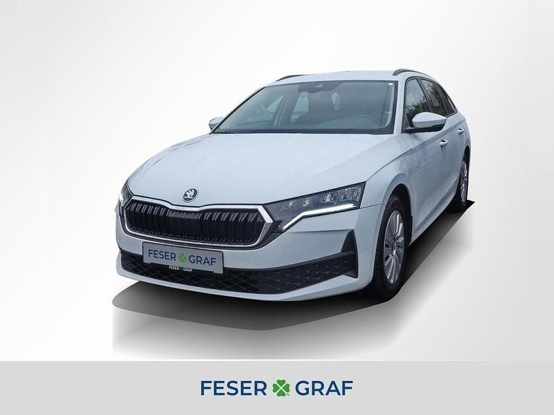 Moon weiss perleffekt Gebraucht 2025 Skoda Octavia Essence Kombi | 22.880 € (Superpreis) - Bild 1/4