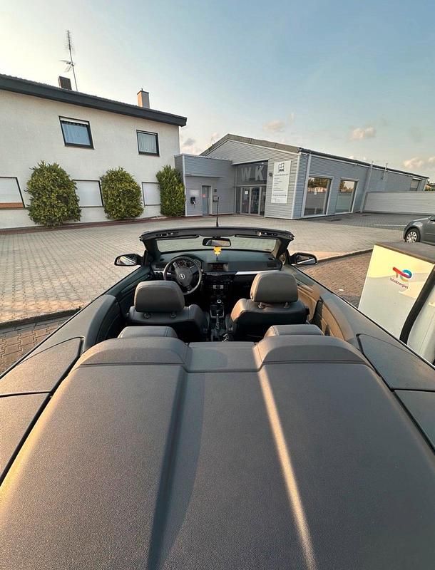Gebraucht Opel Astra Cabriolet 116 PS (85 kW) 2007 Blau Cabrio