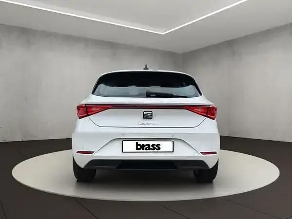 Gebraucht Seat Leon Style 90 PS (66 kW) 2022 "candy" weiss Limousine