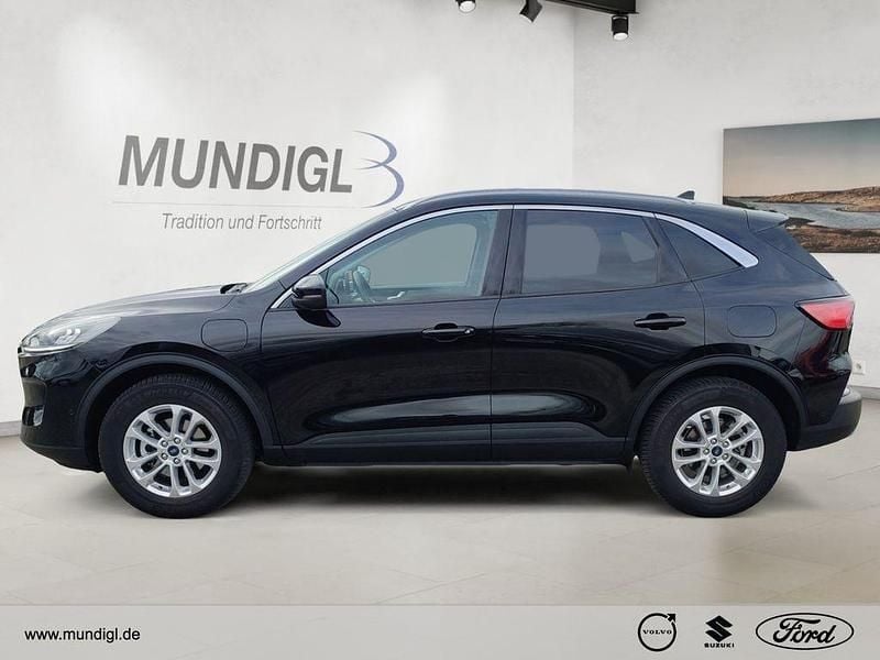 Gebraucht Ford Kuga Titanium 152 PS (111 kW) 2022 Schwarz SUV