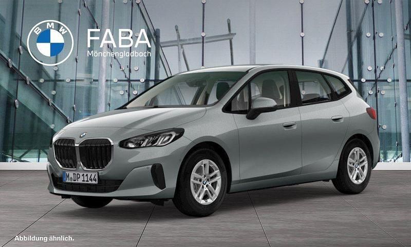 Grau Gebraucht 2022 BMW 218 Active Tourer Performance Van / Kleinbus | 24.490 € (Guter Preis) - Bild 1/4