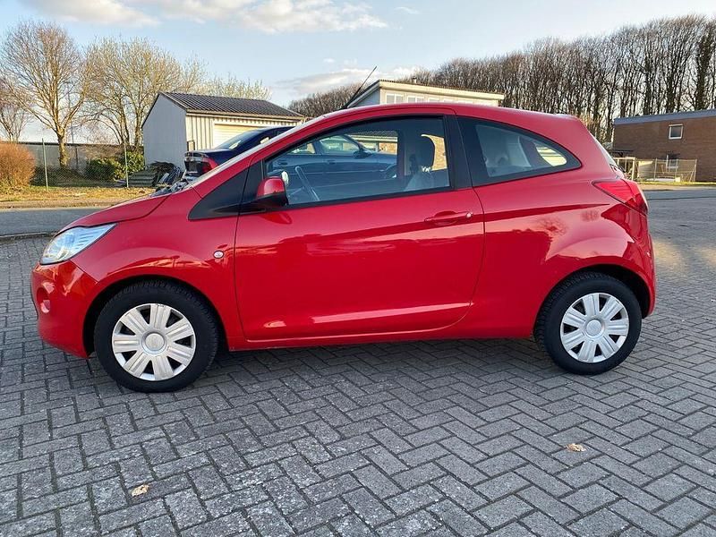 Gebraucht Ford Ka Champions Edition 69 PS (50 kW) 2012 Rot Kleinwagen