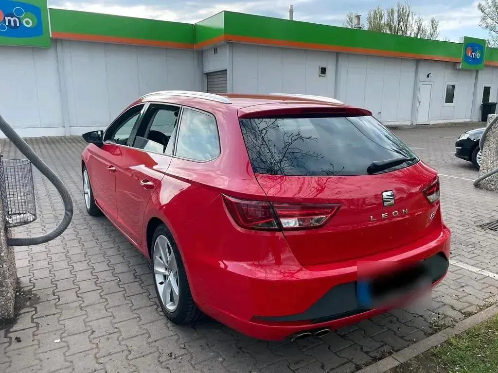 Gebraucht Seat Leon ST FR 150 PS (110 kW) 2016 Rot Kombi