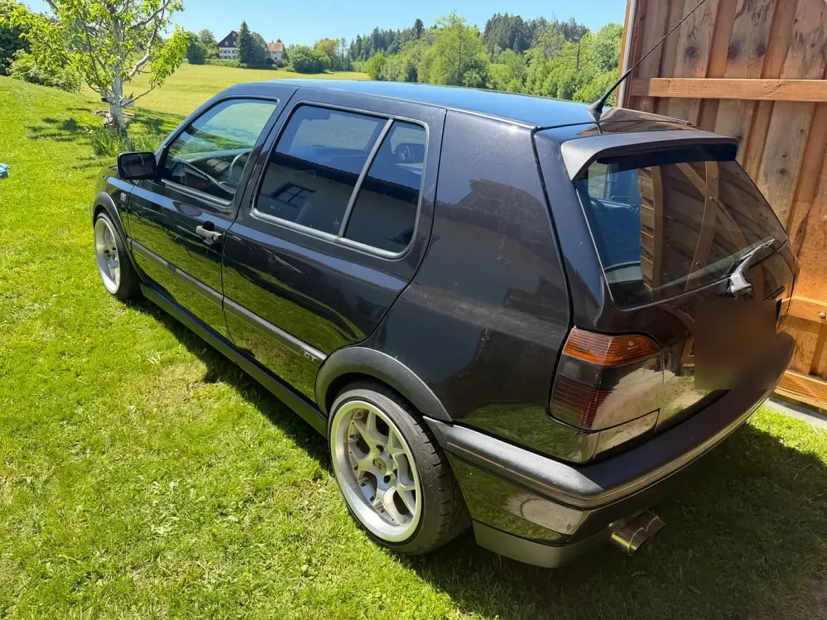 Gebraucht VW Golf III Edition 201 PS (147 kW) 1994 Schwarz Limousine