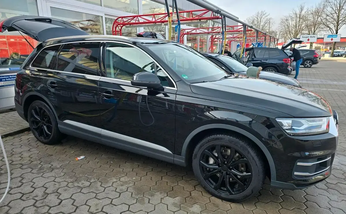 Gebraucht Audi Q7 272 PS (200 kW) 2015 Schwarz SUV