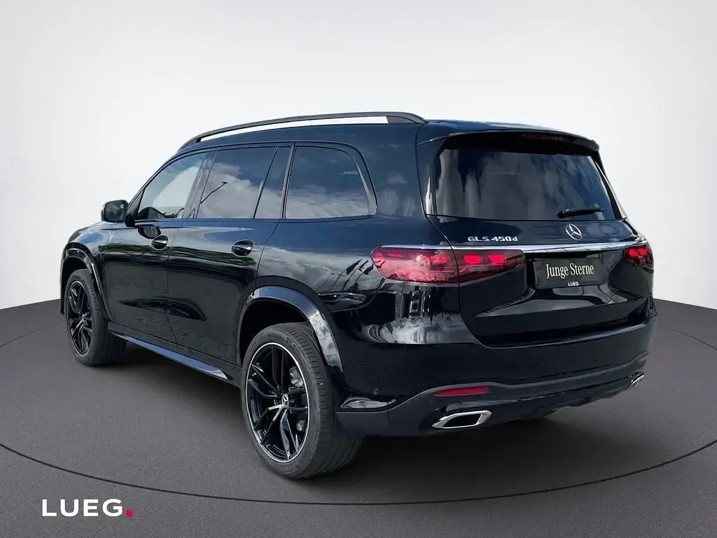 Gebraucht Mercedes GLS450 367 PS (269 kW) 2026 Schwarz SUV