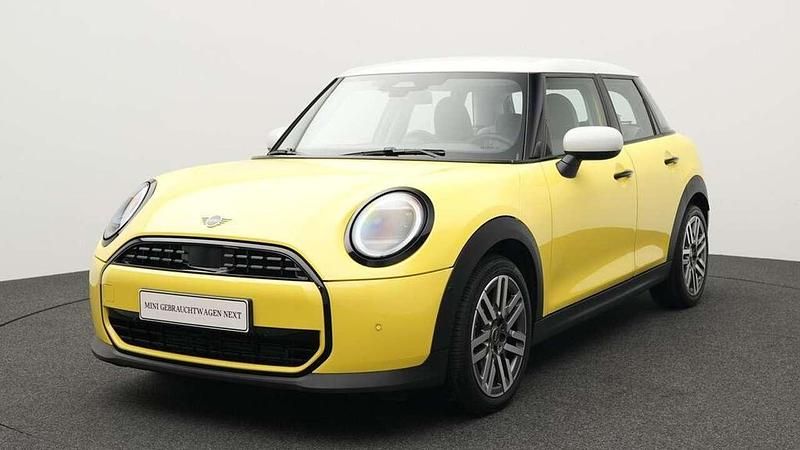 Gelb Gebraucht 2024 Mini Cooper Classic Kleinwagen | 27.207 € (Guter Preis) - Bild 1/4