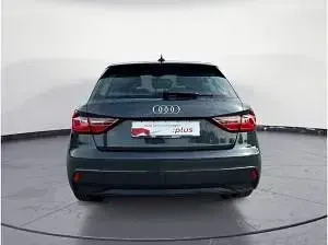 Gebraucht Audi A1 95 PS (69 kW) 2023 Grau (manhattangrau metallic) SUV