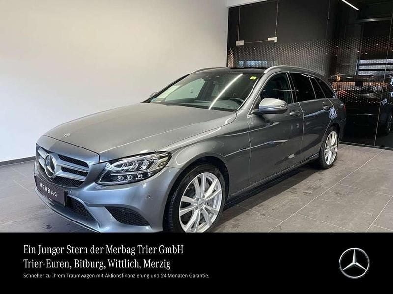 Gebraucht Mercedes C300e Avantgarde 194 PS (142 kW) 2021 Metalliclack selenitgrau Kombi