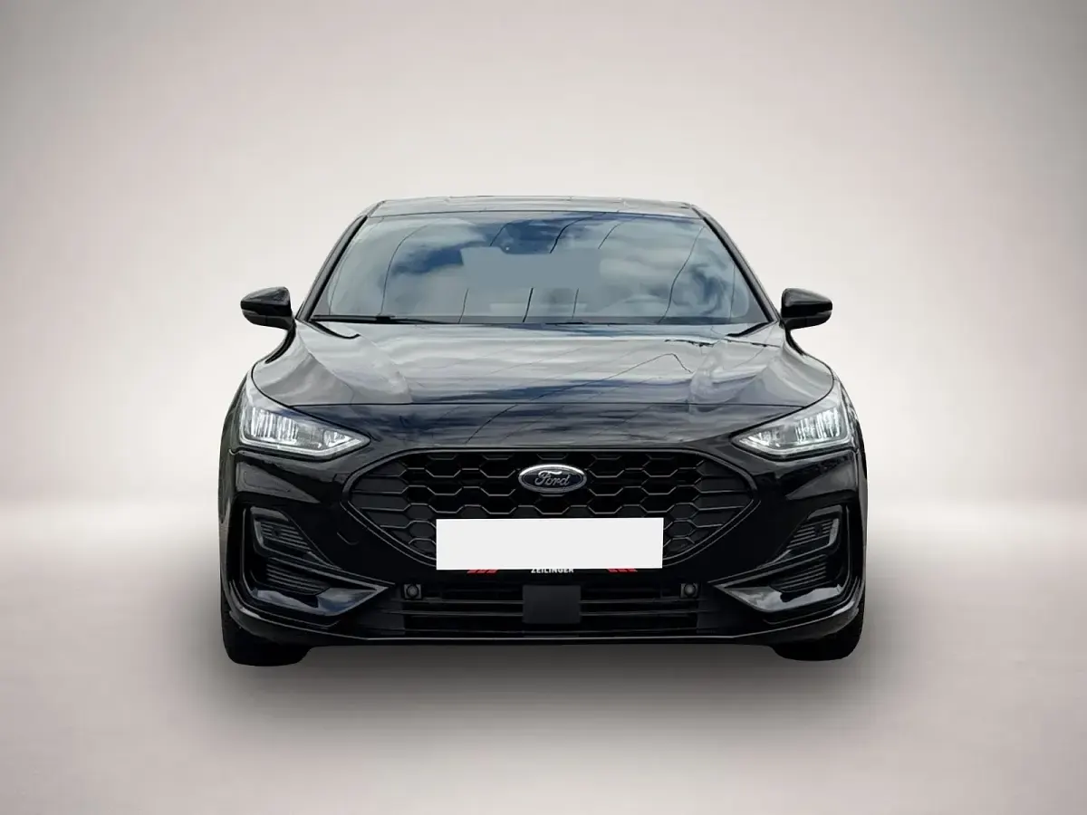 Gebraucht Ford Focus ST-Line 125 PS (91 kW) 2025 Schwarz Limousine