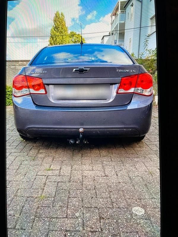 Gebraucht Chevrolet Cruze 141 PS (103 kW) 2011 Grau Limousine