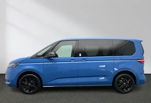 Neu VW Multivan 150 PS (110 kW) 2025 Blau Van / Kleinbus