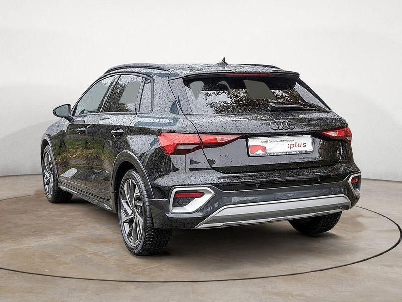 Gebraucht Audi A3 Ambiente 150 PS (110 kW) 2025 Mythosschwarz metallic Kombi