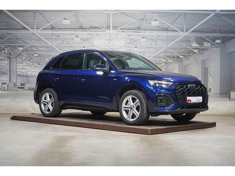 Gebraucht Audi Q5 S-Line 299 PS (219 kW) 2022 Navarrablau metallic SUV