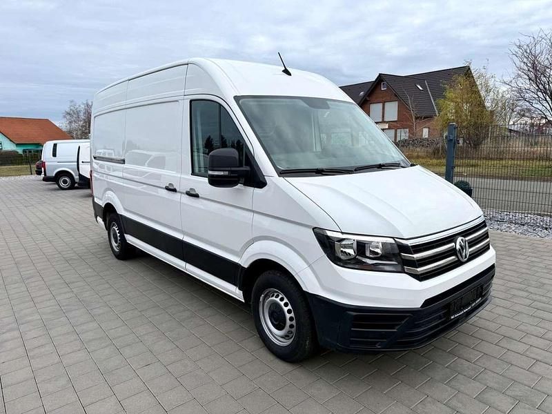 Candyweiss Gebraucht 2020 VW Crafter Van | 25.900 € (Guter Preis) - Bild 1/4