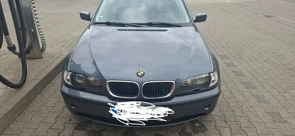 Gebraucht BMW 320 150 PS (110 kW) 2002 Schwarz Limousine