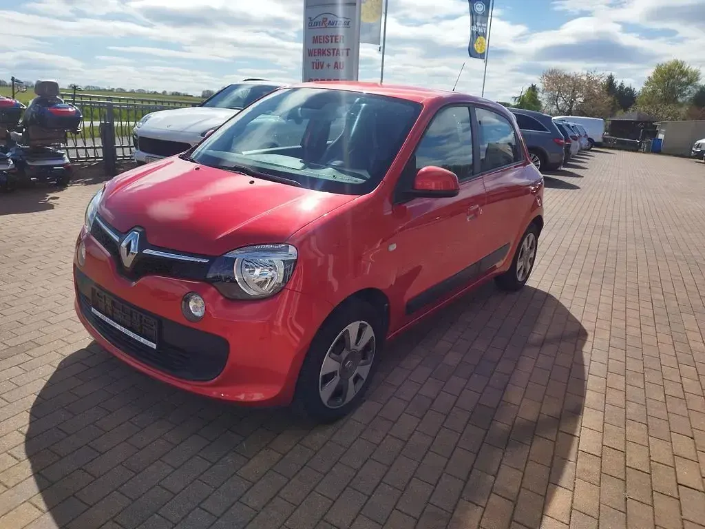Używany Renault Twingo Dynamique 71 KM (52 kW) 2015 Czerwony Hatchback