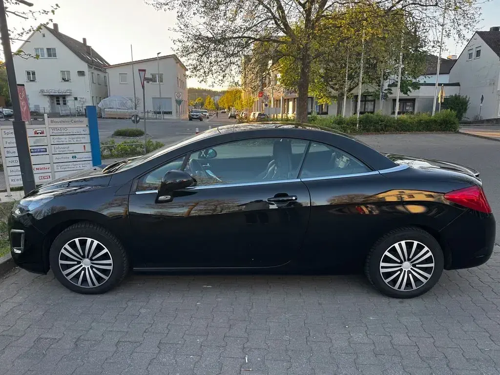 Gebraucht Peugeot 308 CC 163 PS (119 kW) 2013 Schwarz Cabrio