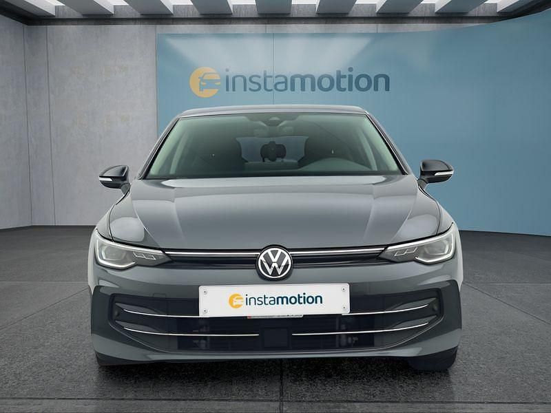 Gebraucht VW Golf VIII 150 PS (110 kW) 2025 Grau Kleinwagen