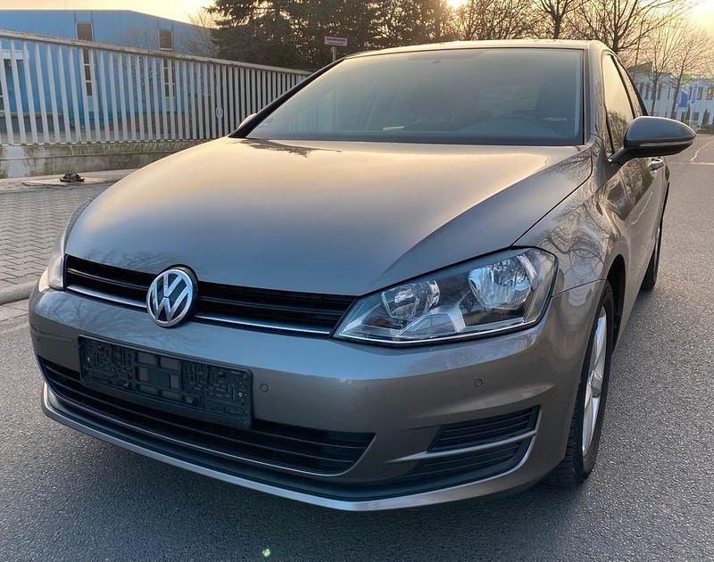 Gebraucht VW Golf VII Trendline 86 PS (63 kW) 2013 Grau Limousine