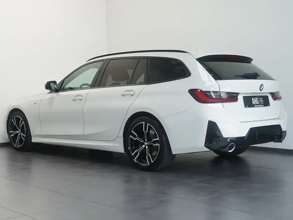 Gebraucht BMW 320 M Sport 190 PS (139 kW) 2022 Weiß Kombi