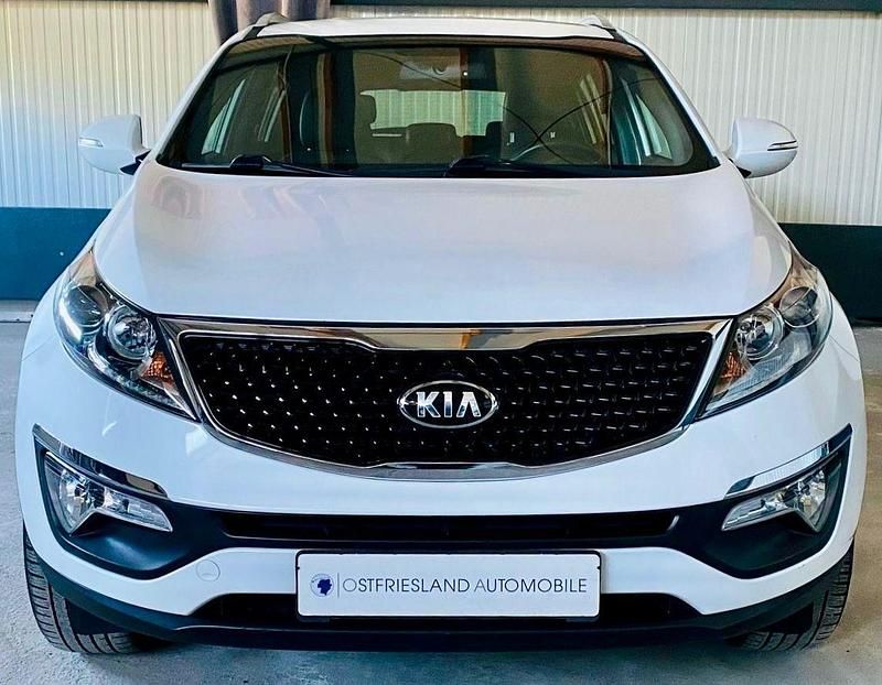 Gebraucht Kia Sportage Attract 116 PS (85 kW) 2016 Weiß SUV