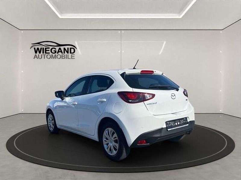 Gebraucht Mazda 2 Center-Line 66 PS (48 kW) 2015 Andere Limousine