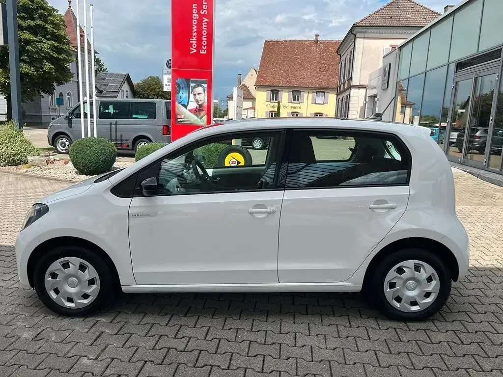 Second-hand Seat Mii 61 kW (83 CP) 2021 Alb Hatchback