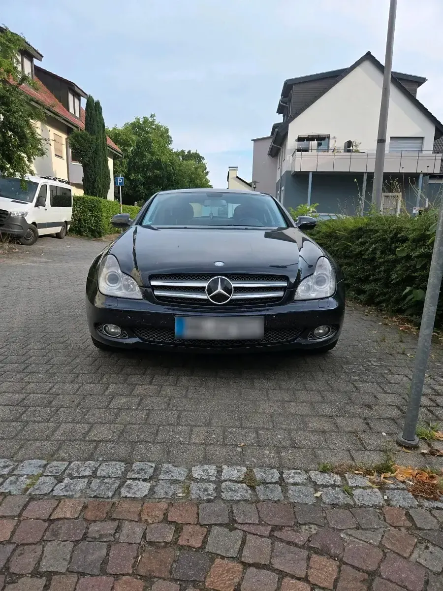 Gebraucht Mercedes 320 220 PS (161 kW) 2009 Limousine
