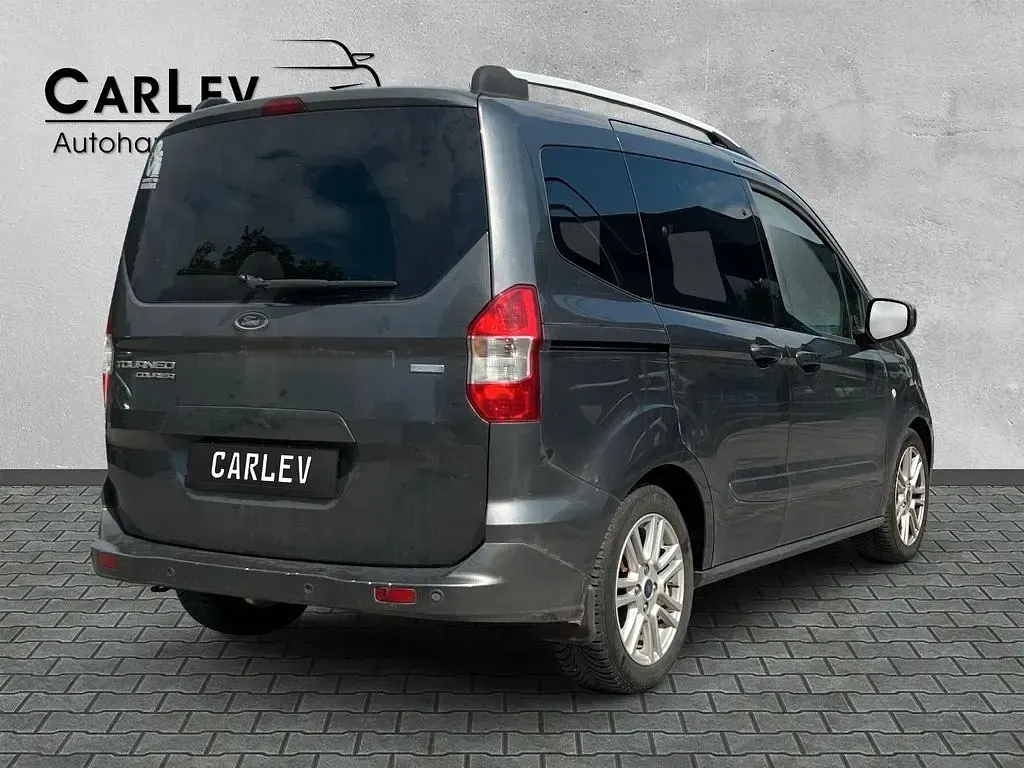Gebraucht Ford Tourneo Courier Titanium 101 PS (74 kW) 2017 Grau Van / Kleinbus