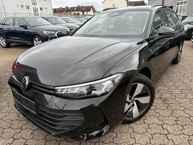 Gebraucht VW Passat 150 PS (110 kW) 2025 Andere Kombi
